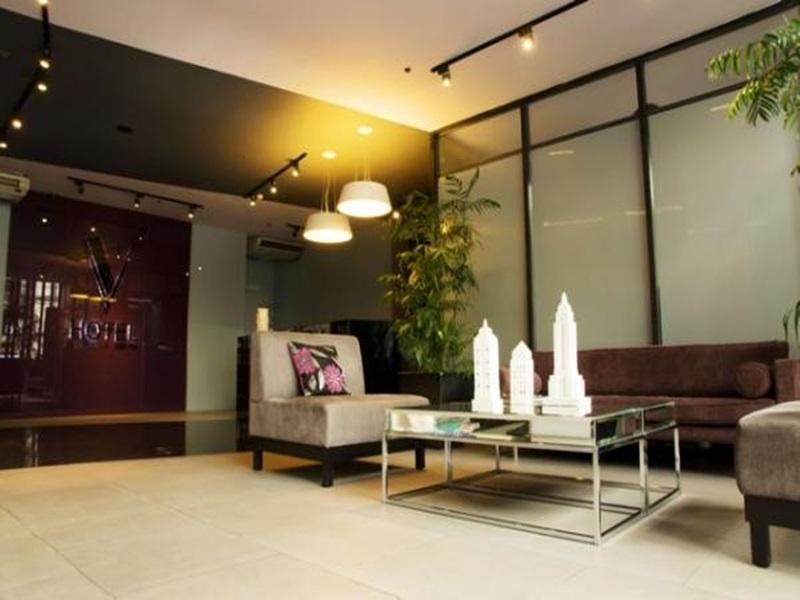V Hotel Manila Bagian luar foto